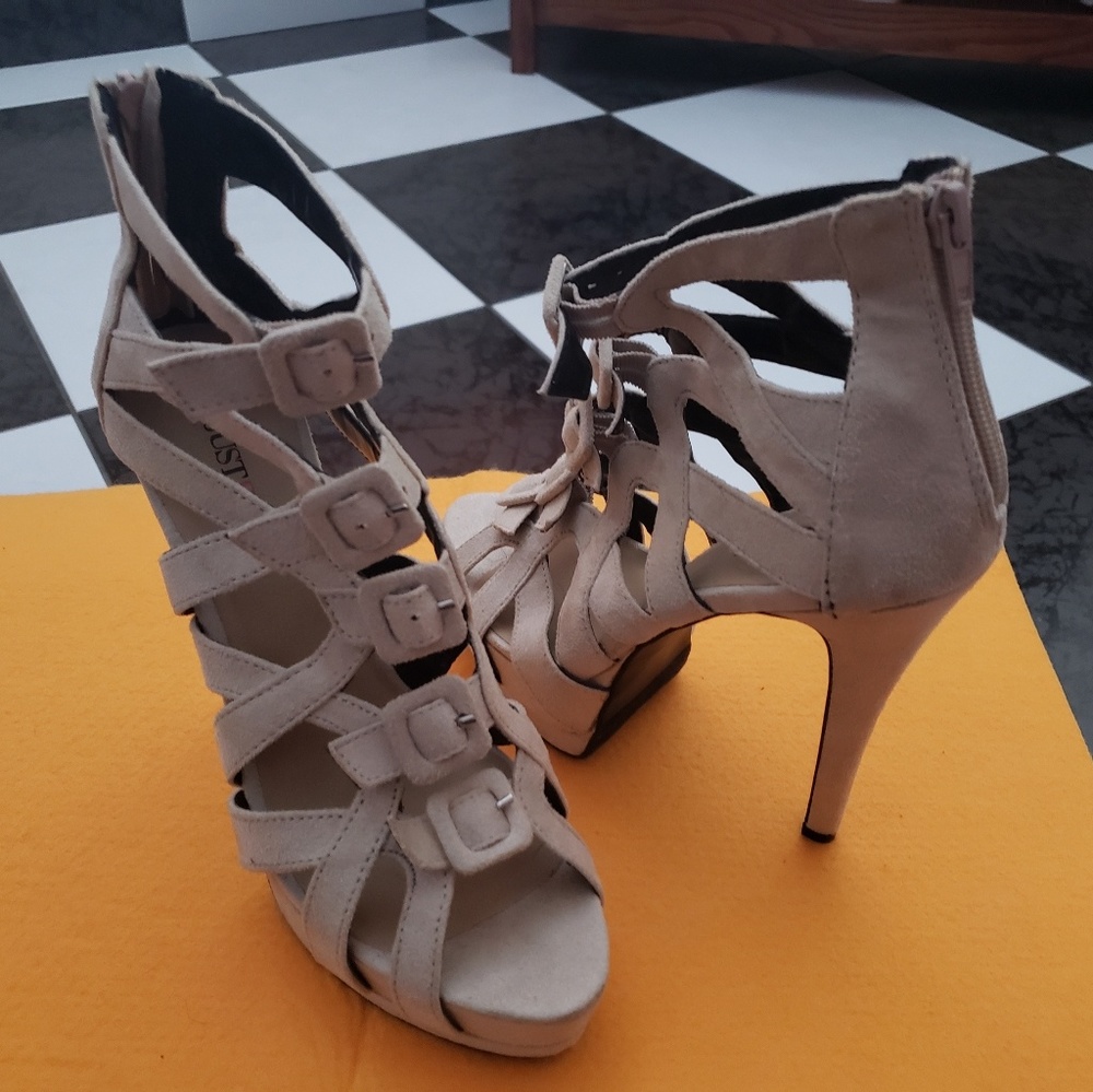 High heel shoes